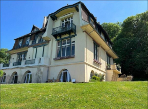 Logement entier dans manoir à Trouville vue mer
